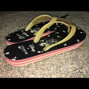 NWOT Coach Disney Flip Flops (7)